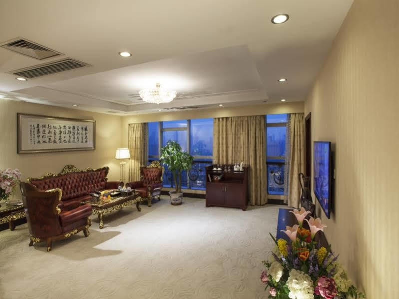 Yutong Hotel Γκουανγκζού Εξωτερικό φωτογραφία